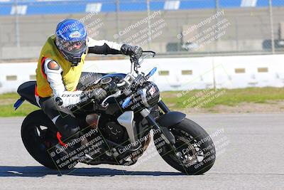 media/Jan-20-2023-Fastrack Riders (Fri) [[f2ad32aba3]]/Level 1/session 3 turn 9/